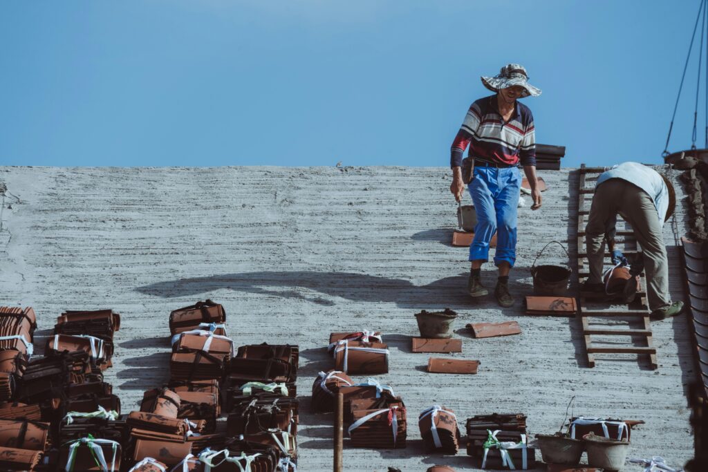 Commercial Roofing Solutions: Choosing the Best Option for Your Business